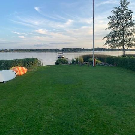 Huset Ved Soen Taet Pa Herning Og Mch Og Boxen 90 M2 Sunds Bagian luar foto